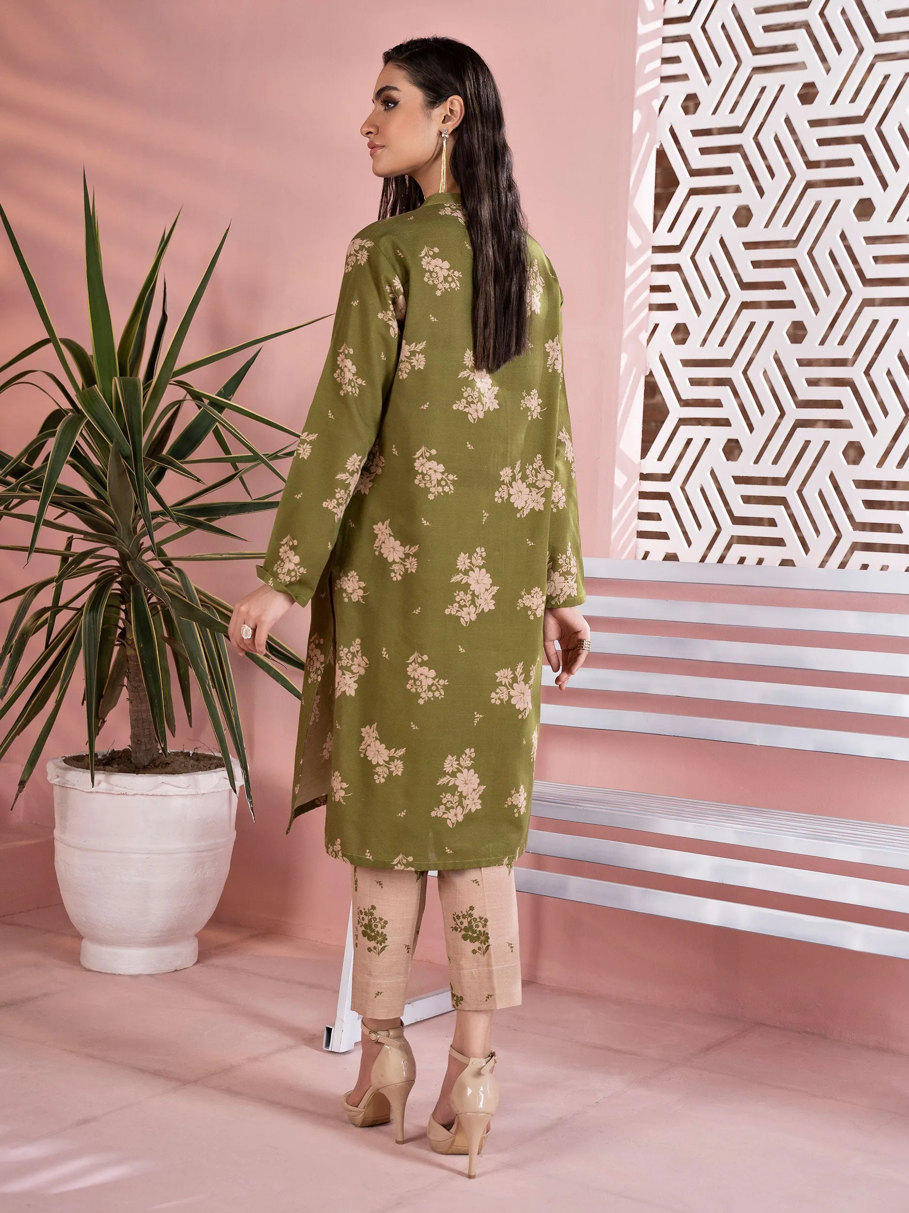 2 Piece Printed Khaddar Suit