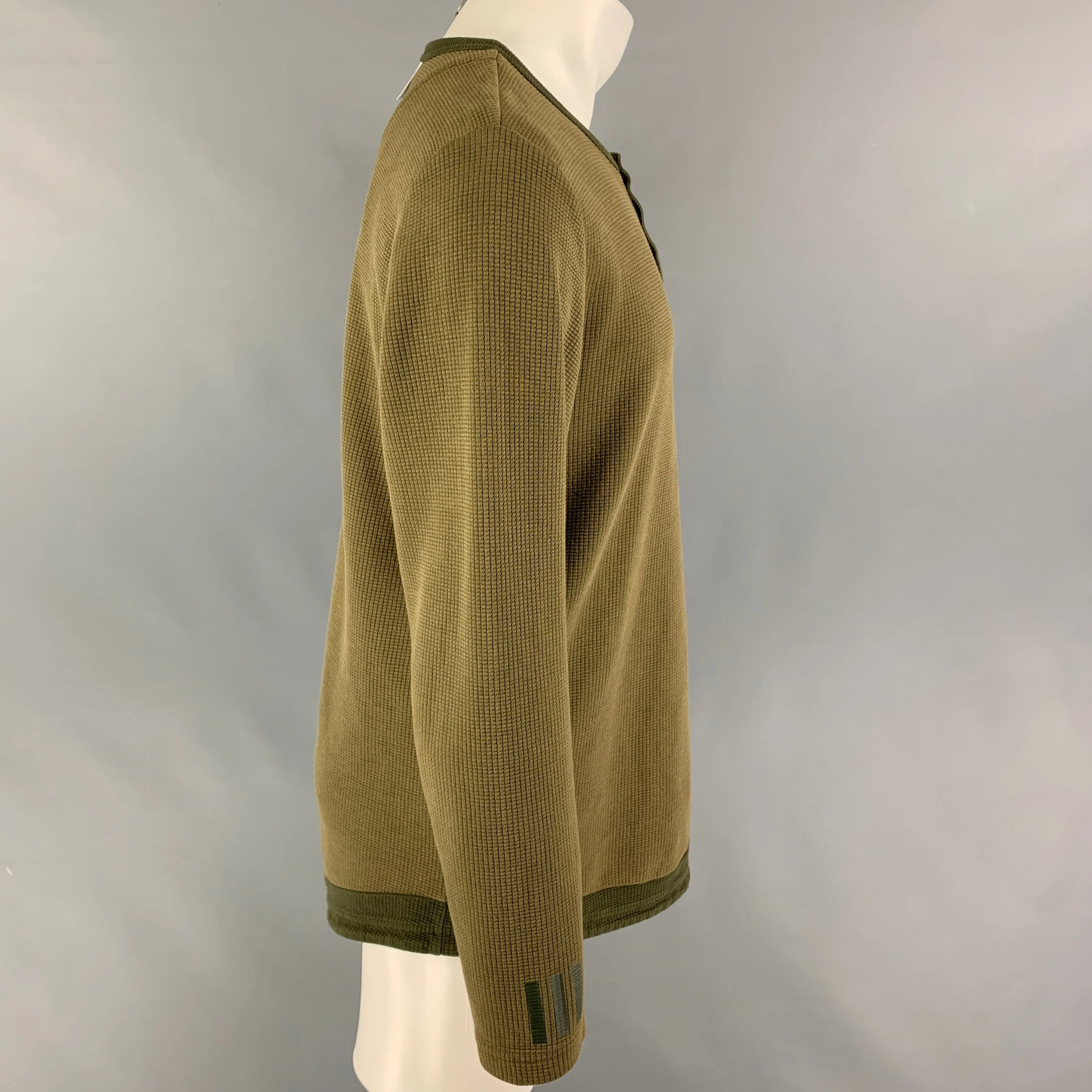 ADIDAS Size M Olive Green Waffle Knit Cotton Henley T-shirt