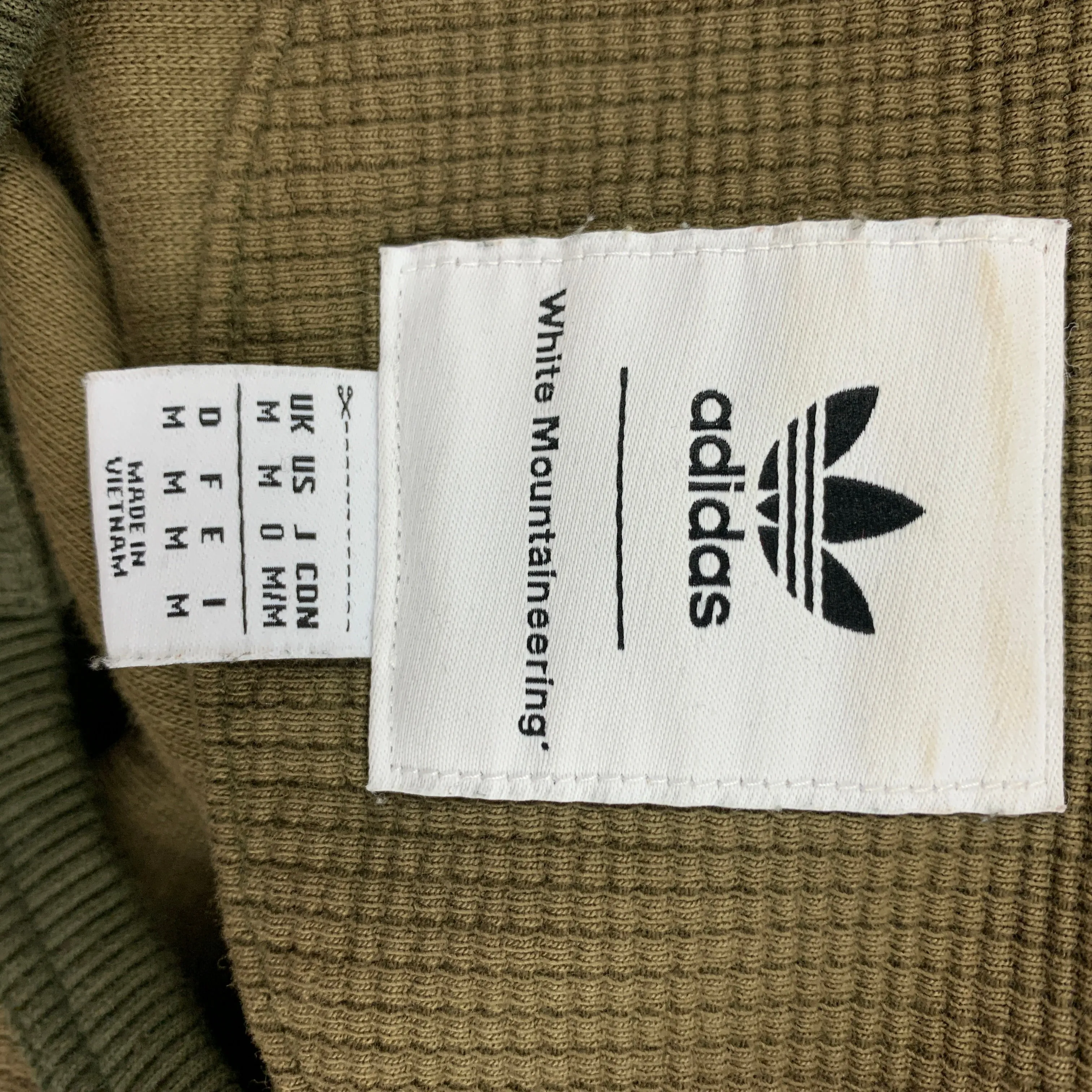 ADIDAS Size M Olive Green Waffle Knit Cotton Henley T-shirt