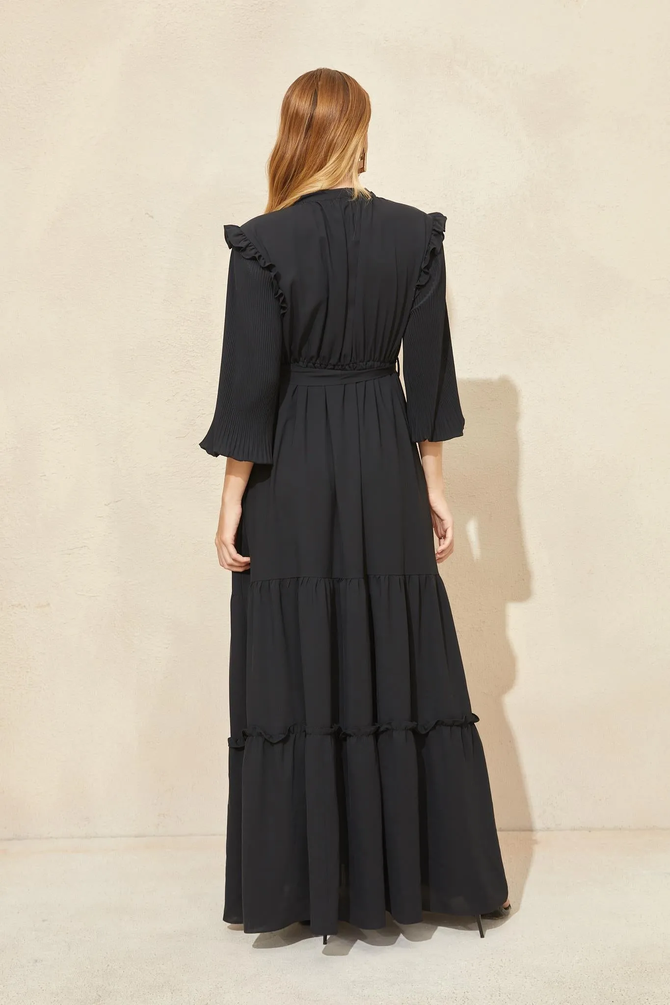 Black Neck Bow Frill Detail Maxi Dress
