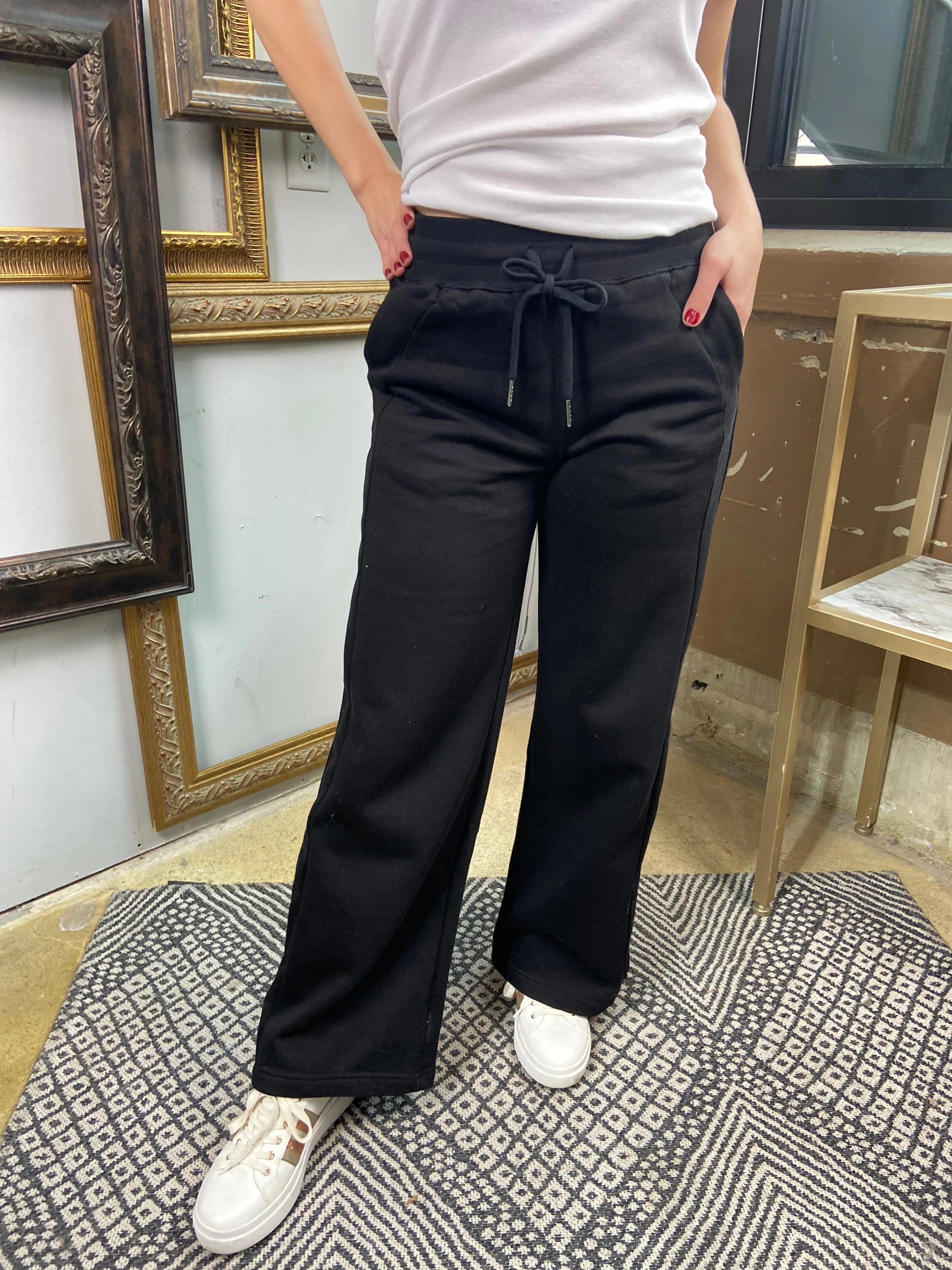 Corey Black Wide Leg Sweatpants