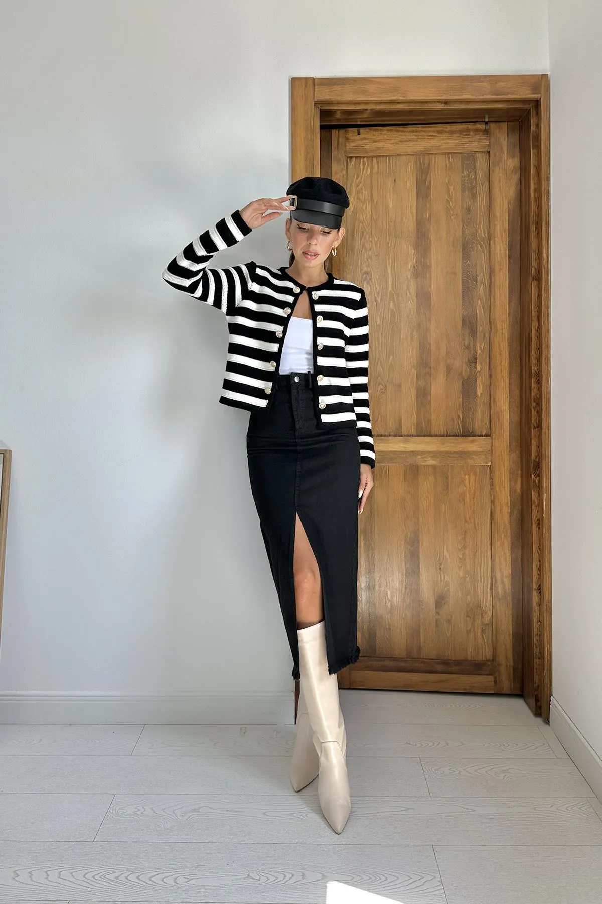 ELS Striped and Buttoned Knit Sweater - Black - Staten Island