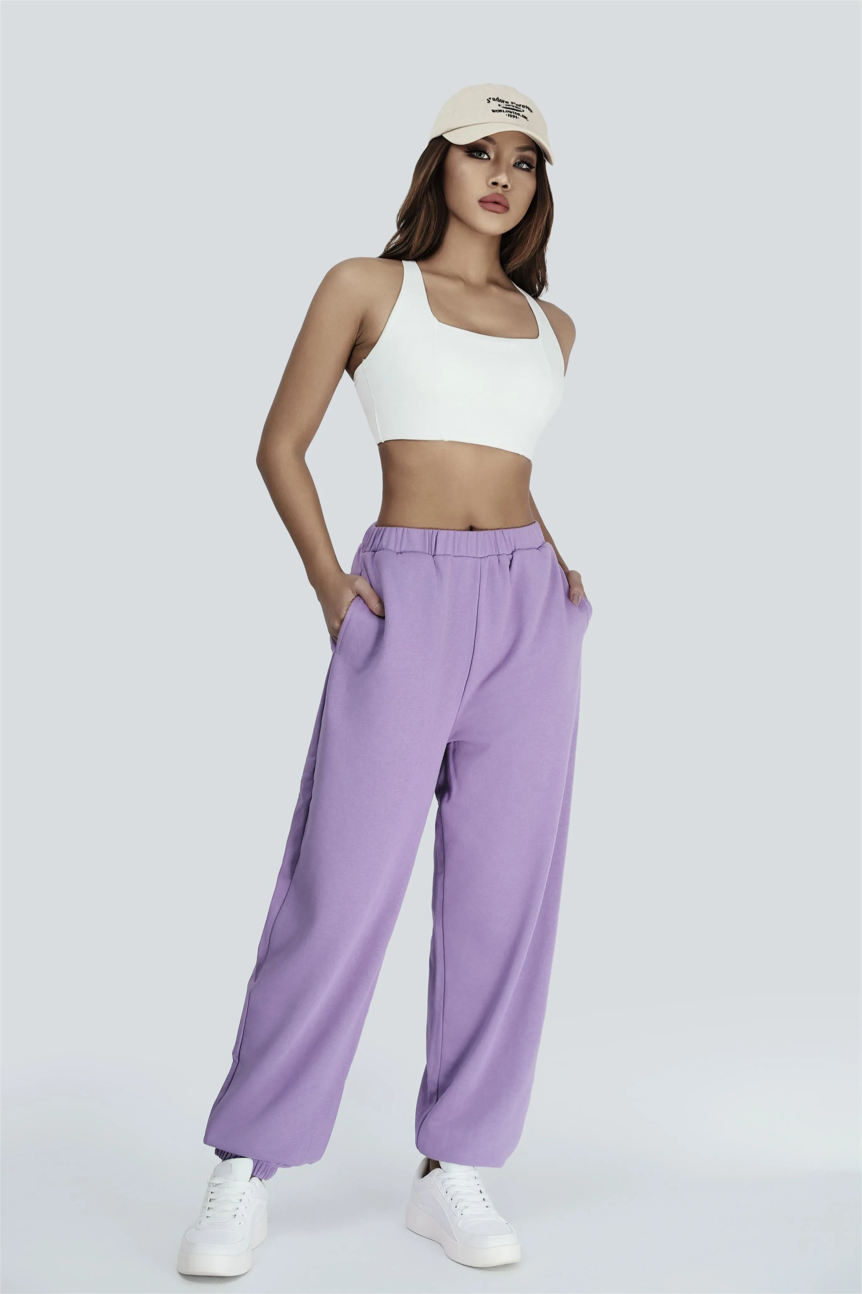 Low-Waist Sweatpant with Pockets