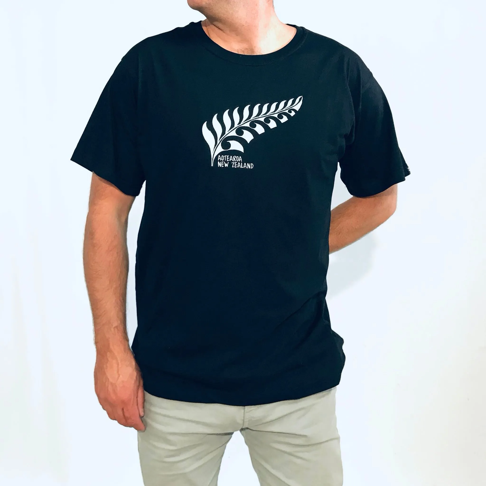 Mens New Zealand T Shirt - Silver Fern
