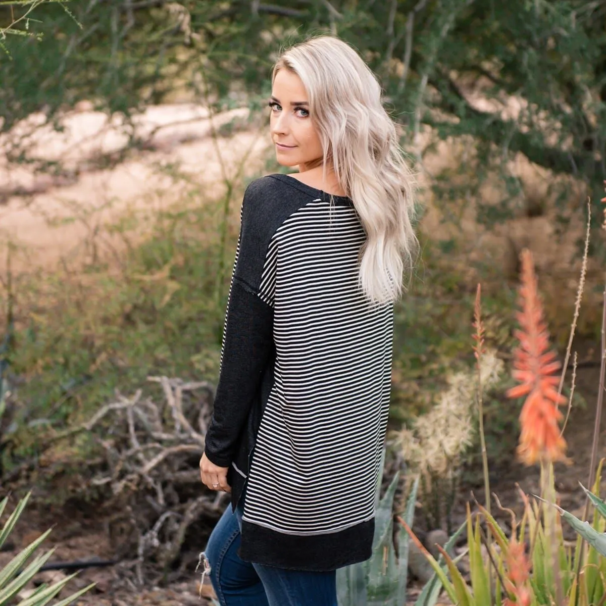 New O-neck Stripe Stitching Long sleeve T-shirt