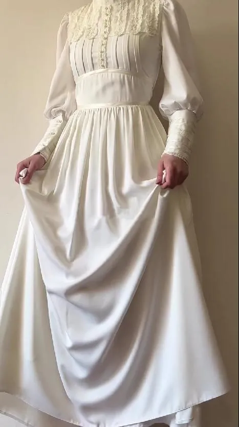 Palace Lace Beaded Lamb Leg Sleeve Maxi Dress