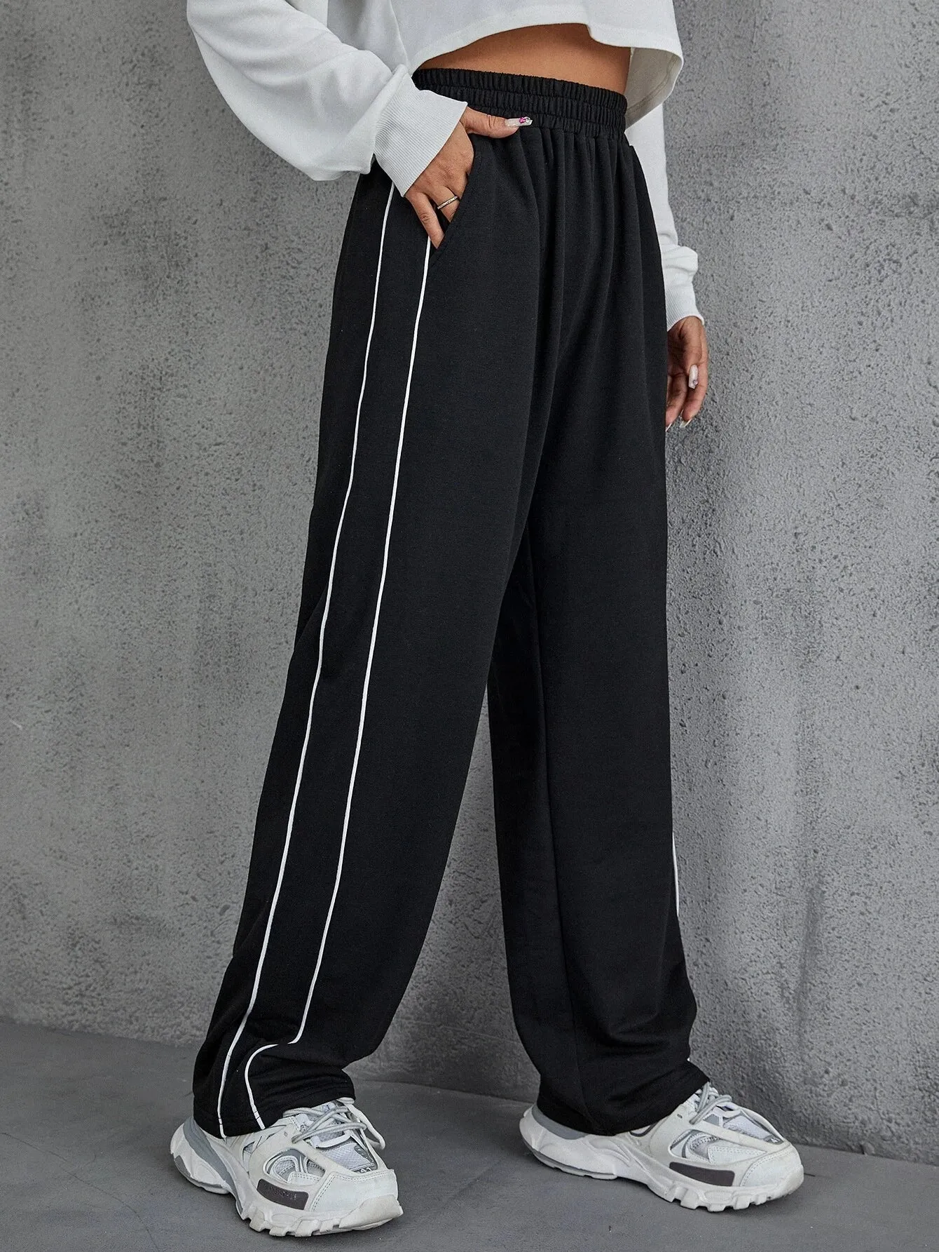 SXV Contrast Piping Trackpants
