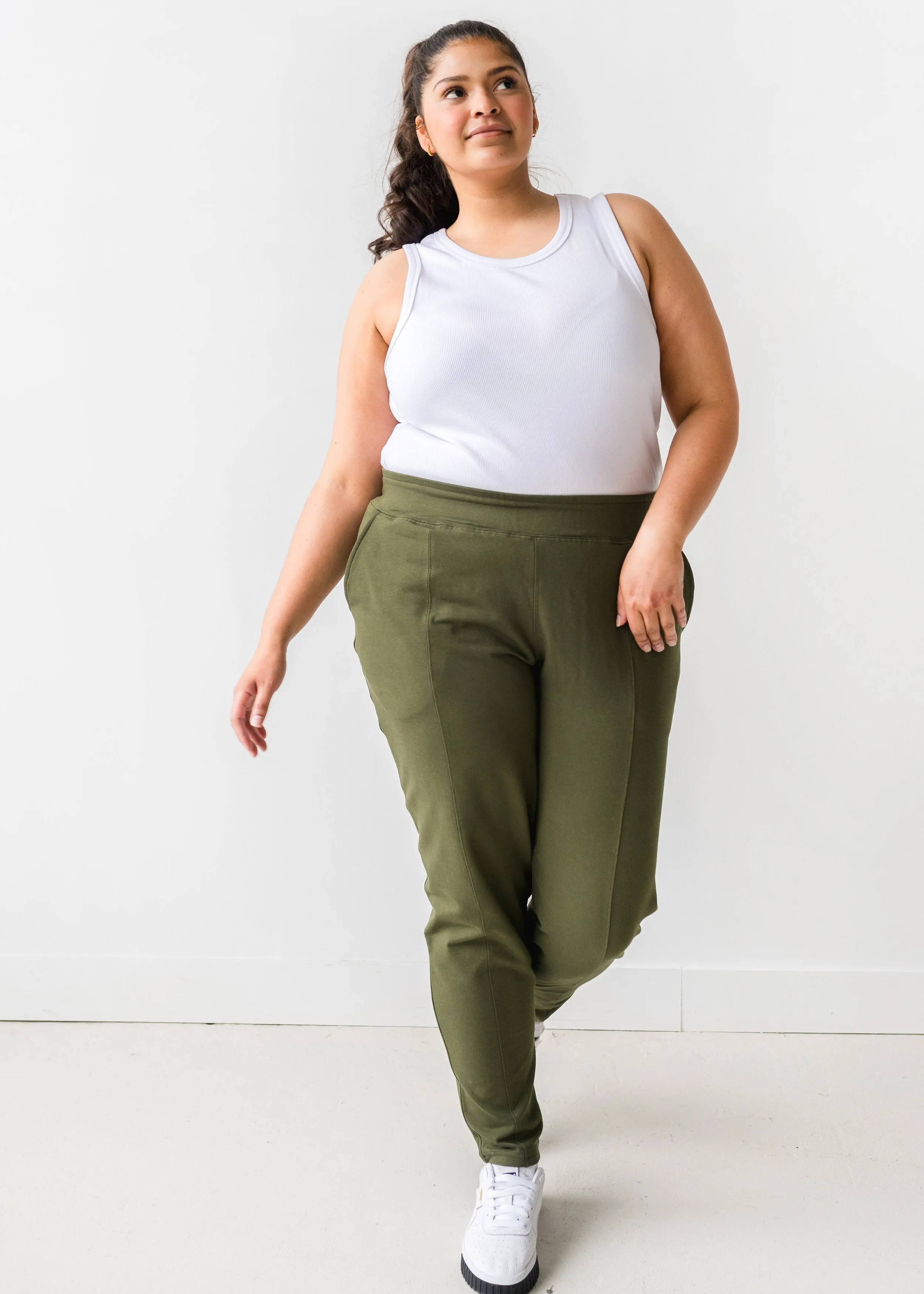 The French Terry Trouser Sweatpant in Fatigue