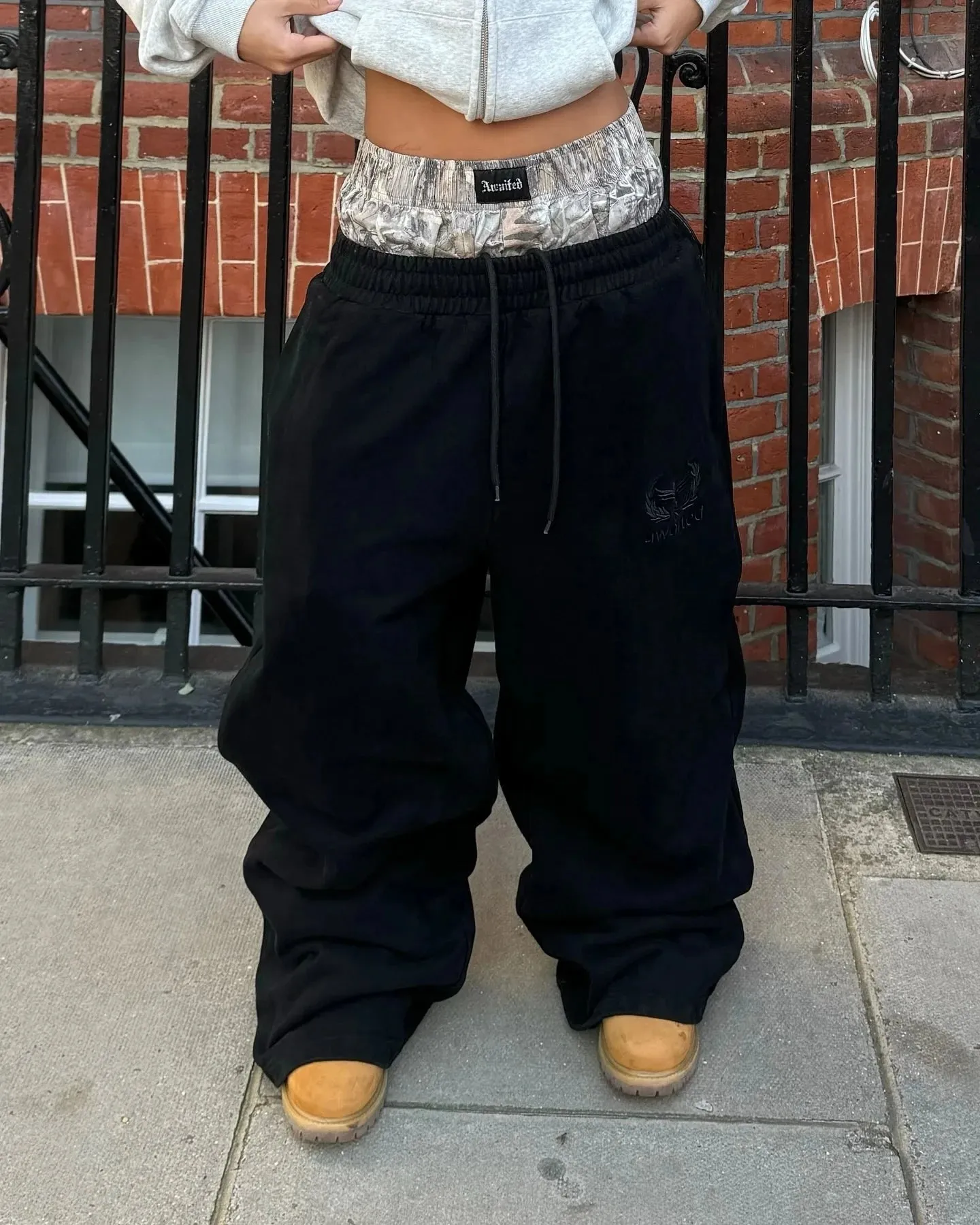 Y2K Baggy Sweatpants for Men and Women - Retro Style